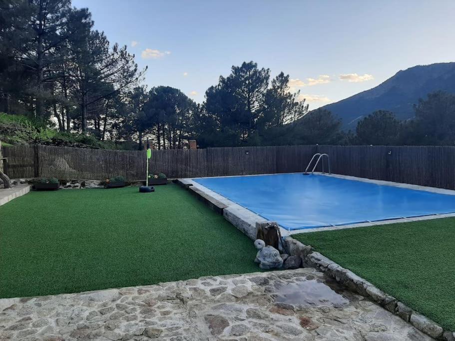 Vila Casa Balta Ávila Exteriér fotografie