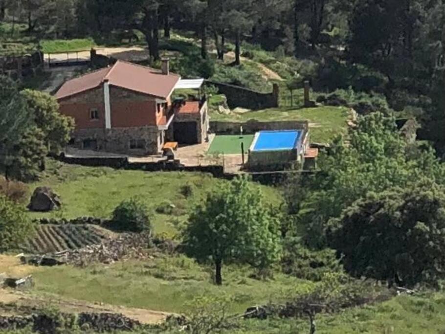 Vila Casa Balta Ávila Exteriér fotografie