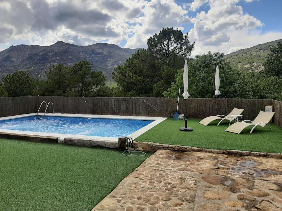 Vila Casa Balta Ávila Exteriér fotografie