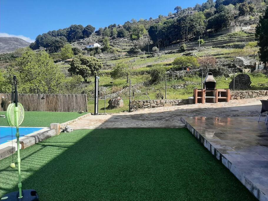 Vila Casa Balta Ávila Exteriér fotografie