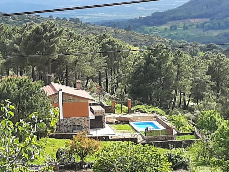 Vila Casa Balta Ávila Exteriér fotografie